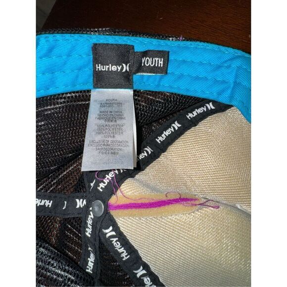 NWOT Hurley youth snap back hat - Picture 3 of 4
